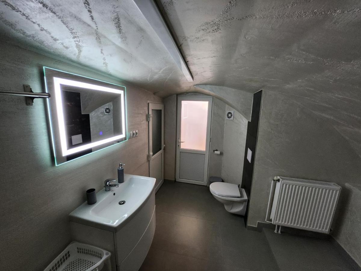 Apartament Dada 锡吉什瓦拉 外观 照片
