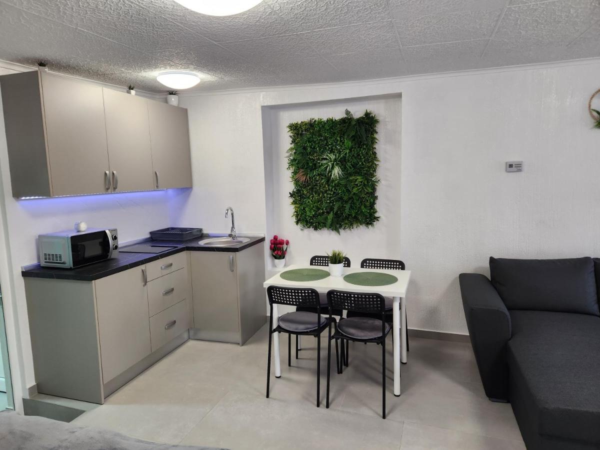 Apartament Dada 锡吉什瓦拉 外观 照片